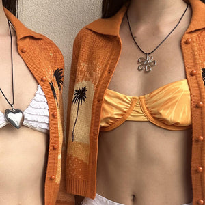 Groovy Floral Outline Necklace