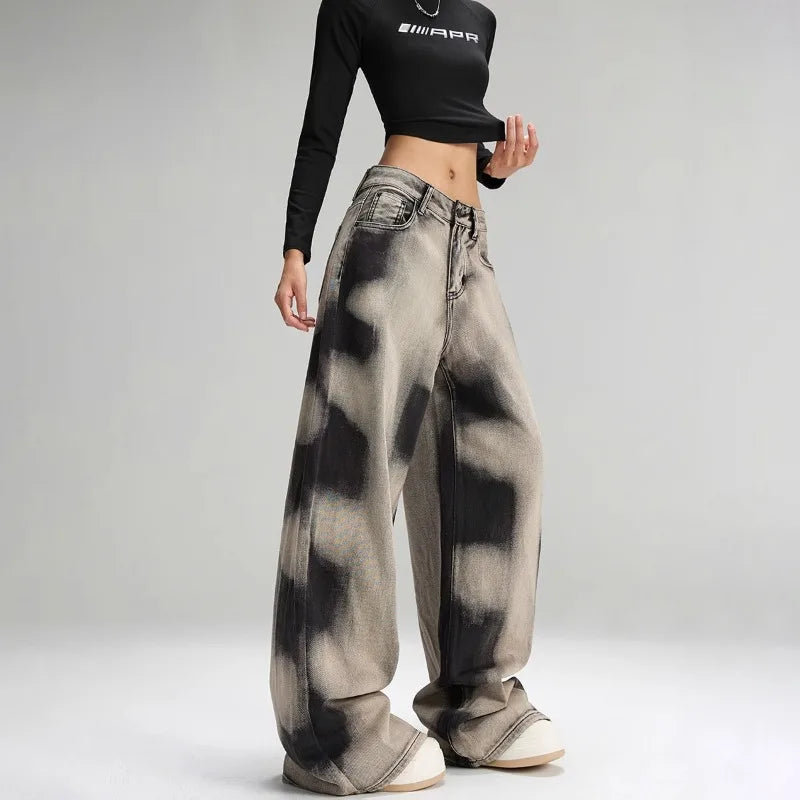 Grunge Sprayed Jeans
