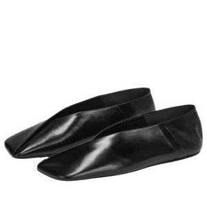 Minimalist Square-Toe Black Flats